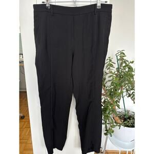 VINCE Women's Black Crepe Tapered Pull-On Dress Pant, Size L,EUC